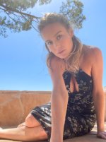 Brie Larson (15).jpg