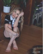 Sabrina Carpenter (14).jpg