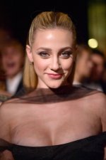 Lili Reinhart (8).jpg