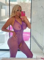 Nicolette Shea (9).jpg