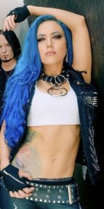 Alissa White-Gluz (13).jpg