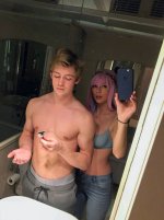 Taylor Swift (5).jpg